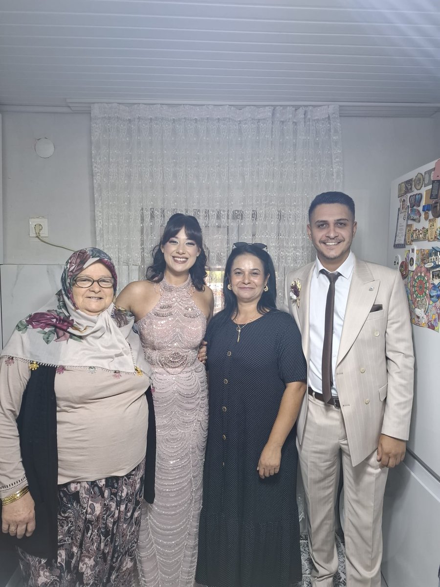AkadinEskisehir's tweet photo. Alpu teşkilatımızın kıymetli isimlerinden Kadriye Çetinkaya’nın kızı Ayşe Sude ile Mert’in nişan merasimine katılarak bu güzel ve anlamlı günlerinde mutluluklarına ortak olduk.

Rabbim genç çiftimize bir ömür boyu sağlık, huzur ve mutluluk nasip etsin. Allah tamamına erdirsin. https://t.co/esogcv56Ic