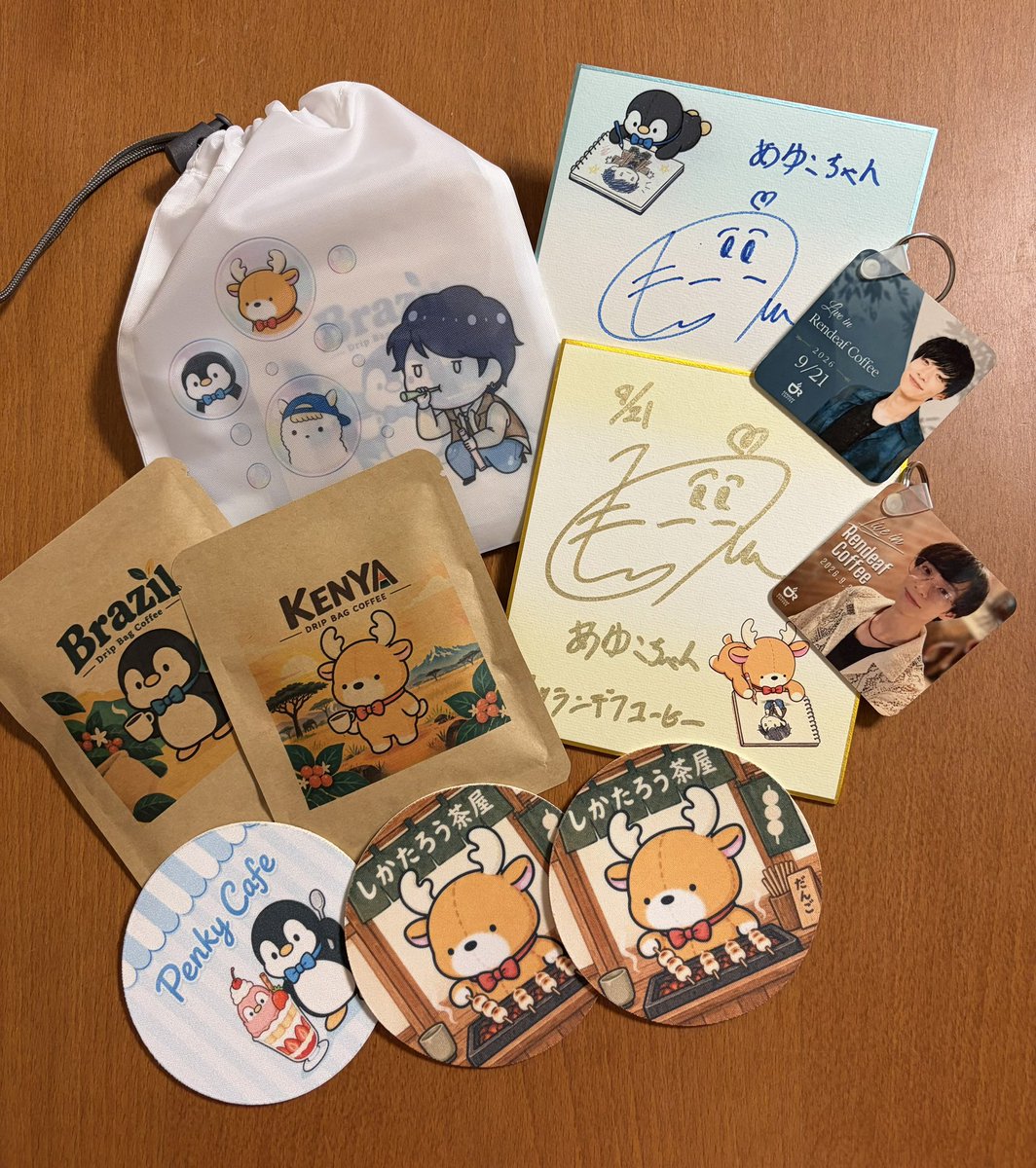 kai_9090p's tweet photo. もっくんイベント2026.9.21
素敵なひと時が終わってもおうちでグッズや写真を眺めたり限定コーヒーを頂いてまだまだ楽しんでる🥰
昨日はライチで夏の終わりを締め 肌寒い今日はケニアでほっこり💭
どの場所どの時間にもランデフさんがいるね✨感謝です！
@RendeafCoffee @rendeafworks 
@ST_motomichi https://t.co/sPur7k2UiR