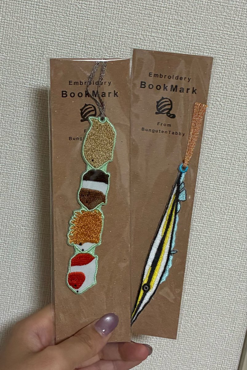 Esedokusho's tweet photo. 🆕しおり
読書関連のグッズも集めも楽しい(；；) https://t.co/HVBuaEPtgR