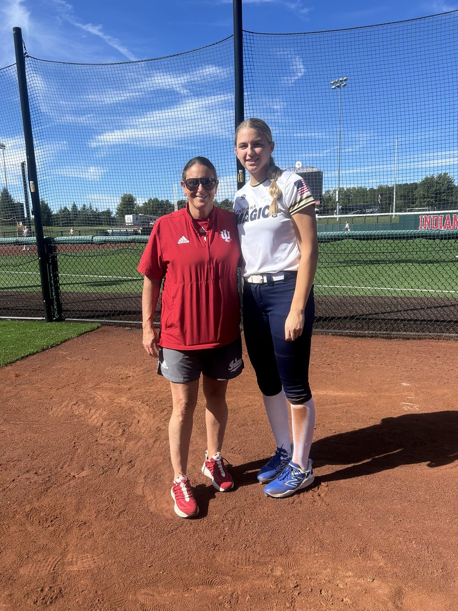addymikolanis's tweet photo. Thank you @IndianaSB for a great camp today. I loved working with all of the coaches and players and getting their feedback. Looking forward to the next one! @ChandaBell2 @CoachStanton @KendraKirkhoff @imgiwema @CoachErnieL @MirandaElish @LakeCentralSB @AcceleratedFas1 https://t.co/JkMzPMXCH1