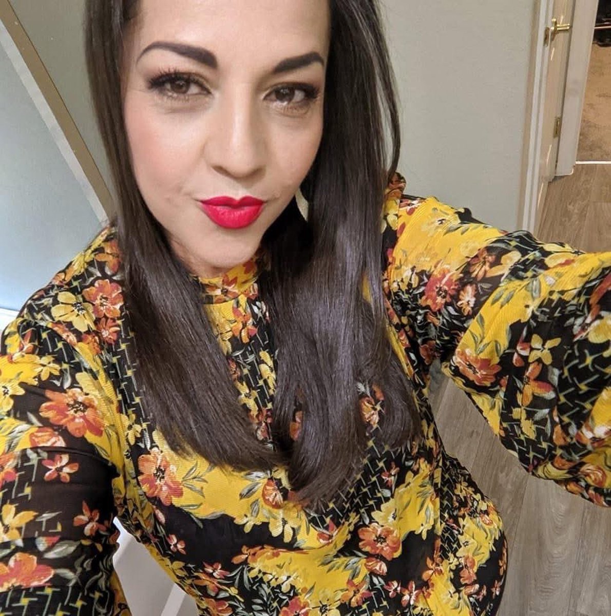 xkk4wj's tweet photo. Mamá de un cucks0n 
¿Qué harían con ella?

DM para morbo 
#cuckson #cum #rough #creampie #deepthroat #ntr #cuckold #cornudo #hijocornudo #milf #madura #hardcore #squirt #bully #bbc #madre https://t.co/8RPjxMdIzv