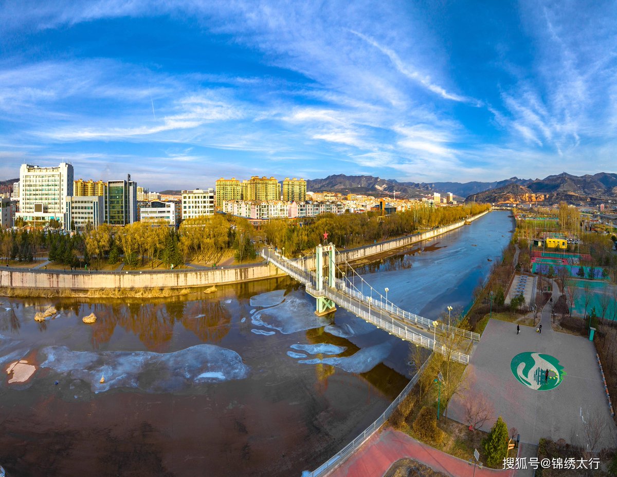 zoosparkmgv's tweet photo. [This Fen-style box holds vehicles traveling on Zhang River, showing unique local charm!]， https://t.co/CMNT92hMBc