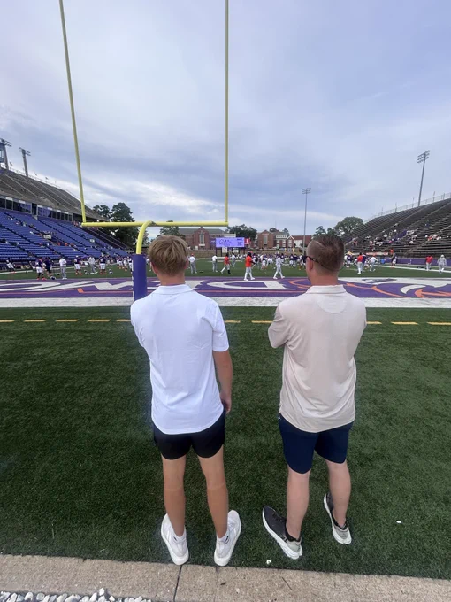 Image from Austin Lounsberry (@AustinLoun_32)