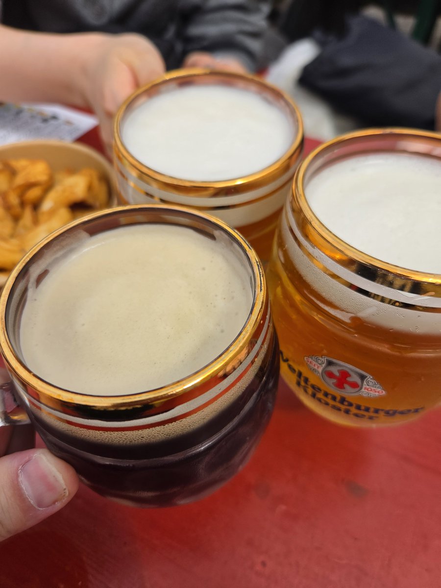 Chubby_Groove19's tweet photo. 始まりました🍻 https://t.co/ipakhBK05n
