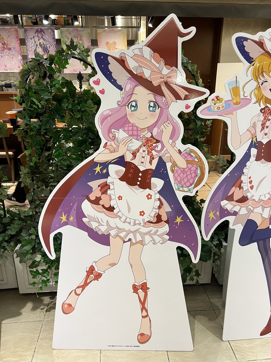 gpxbossgi2w's tweet photo. 魔法つかいプリキュアII 〜MIRAI DAYS〜 CONCEPT CAFEで展示されていた花海ことはさんの立て看板であります

#魔法つかいプリキュア
#花海ことは https://t.co/YASisSszOb