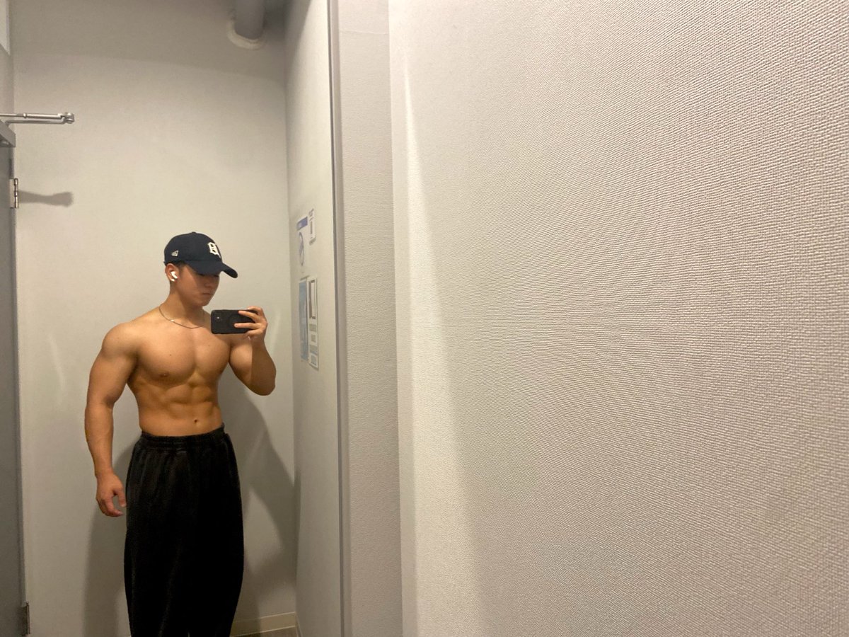 ryufitness1212's tweet photo. 💪🔥 https://t.co/SSjIeBgvNm
