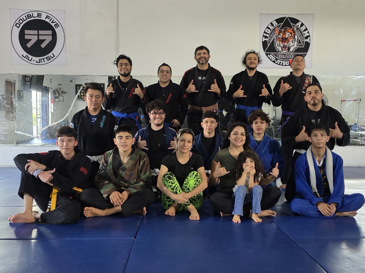 TigerArmyBJJ's tweet photo. Tiger Army Jiu-Jitsu 

(26/SEP/26´) 

#TigerArmyJiuJitsu #Bjj #BrazilianJiuJitsu #JiuJitsu #BjjMonterrey #Grappling #DoubleFiveJiuJitsu https://t.co/C5WtnfgKla