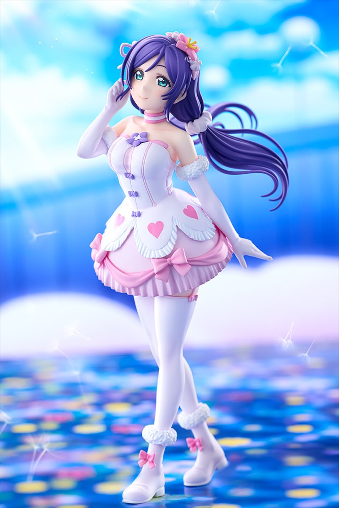 KDcolle_news's tweet photo. ＼⚠️予約締切まであと3日⚠️／
『ラブライブ！』僕たちはひとつの光衣装の東條 希 ノンスケールフィギュアがカドスト、あみあみ、ゲーマーズ限定で予約受付中！

飾りやすいサイズ、お手頃価格でクオリティに拘って再現！予約受付は9/30(水)まで！

https://t.co/HwOnwKall3

#KDcolle #lovelive https://t.co/p9LzU0am1w