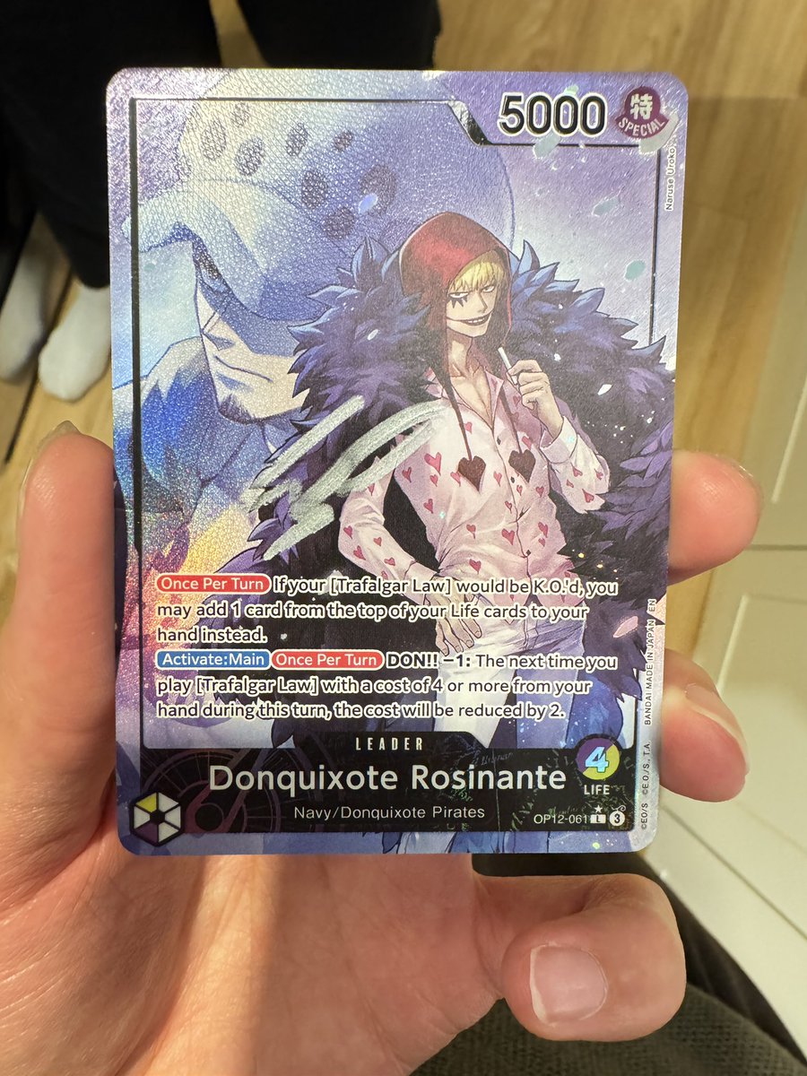 skycalvn's tweet photo. Had a really rough day today at the Ottawa Regional but ran into my GOAT @SkepasG !
Thanks for stopping to chat, lightened my mood and my spirits going into TC! Thank you for signing the Rosi leader as well 🙏 https://t.co/Wb4Veonj41