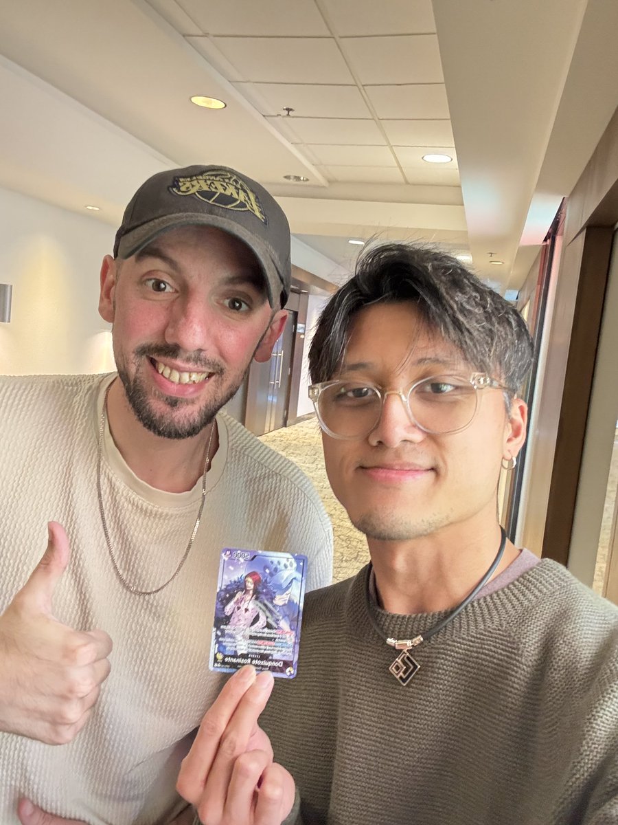 skycalvn's tweet photo. Had a really rough day today at the Ottawa Regional but ran into my GOAT @SkepasG !
Thanks for stopping to chat, lightened my mood and my spirits going into TC! Thank you for signing the Rosi leader as well 🙏 https://t.co/Wb4Veonj41