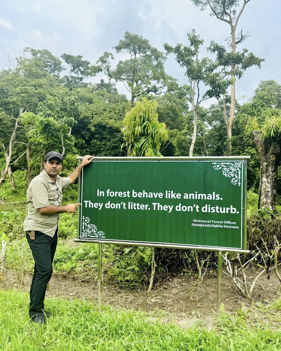 ParveenKaswan's tweet photo. Dear friends it is #WorldTourismDay. 

In #forest behave like #animals.

Don’t throw food or wrappers on railway track or road. It attracts wild animals, and lead to accidents. How would you feel if they too dump their wastes in your home and leave. Be a responsible #tourist. https://t.co/FrkW2vEdxJ