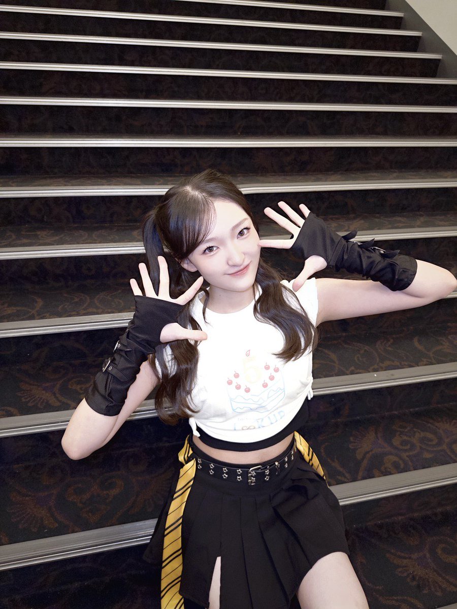 Laki922official's tweet photo. 【📔日記更新🩷】

Laki ｜上村梨々香

2026.09.27
『いつもありがとう☺️』

🔗 https://t.co/w2jQ9ocl0I

#Laki #上村梨々香 #RIRIKA https://t.co/c87ZWiUFS6