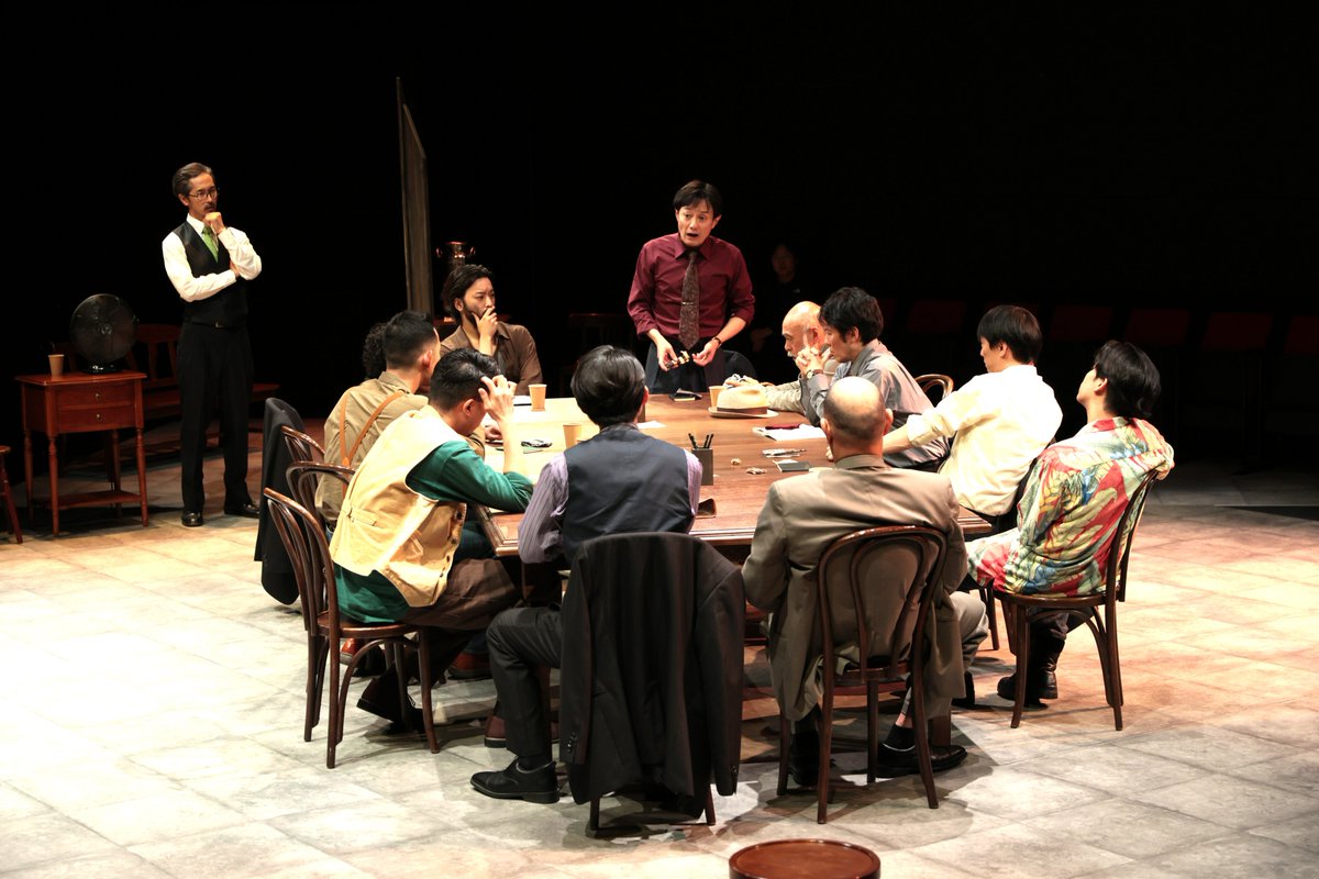 KITA8_THEATER's tweet photo. #ジョブキタ北八劇場
『 #12人の怒れる男 』

【🎉本日千穐楽🎉】
🕴️9月27日(日)14:00
🎟️当日券は開演の45分前より若干数販売

本日の公演をもって、いよいよ千穐楽となります🙌
同時に札幌演劇シーズン2026のラストデイでもあります

当日券の販売が若干数ございます🎟️
劇場にてお待ちしております🕴️ https://t.co/PrMLKXpF0n