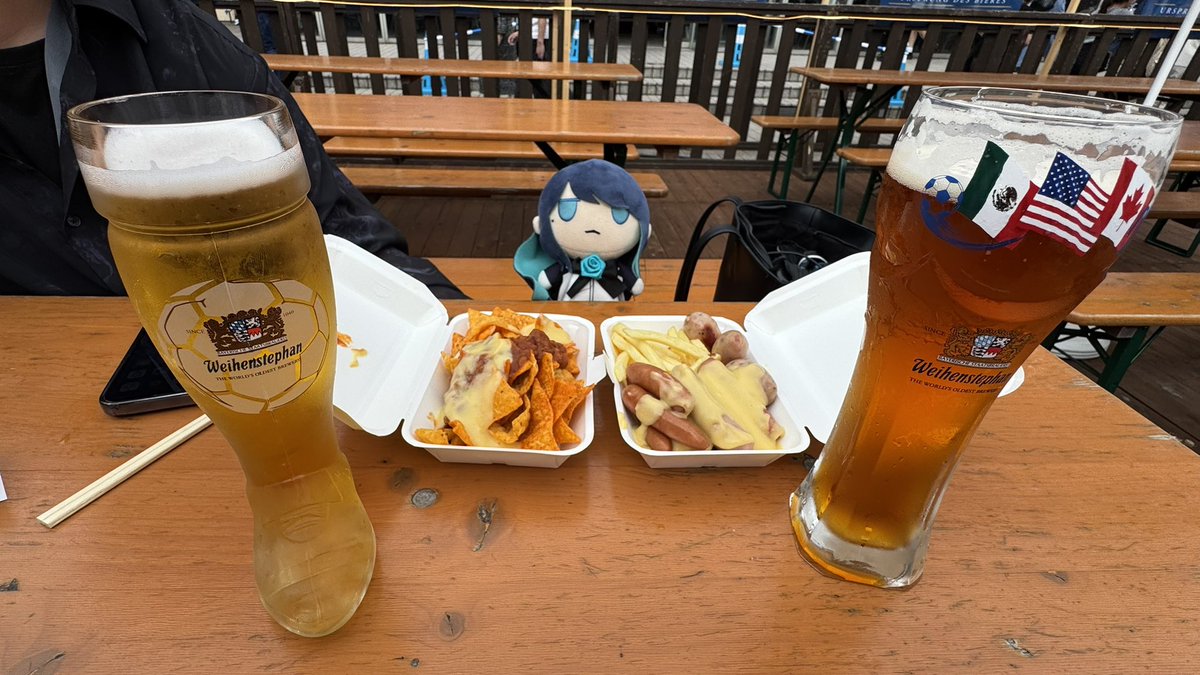 mori_adofan's tweet photo. 今日は横浜オクトーバーフェスト！！🍻🍻 https://t.co/Twz7tXTyAu