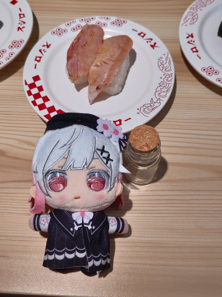 Sakuraba_0658's tweet photo. #まのさばぬいぴ部
ビントロを炙ったら【炙りビン】トロになるよ！ https://t.co/ZYVtUASTVm