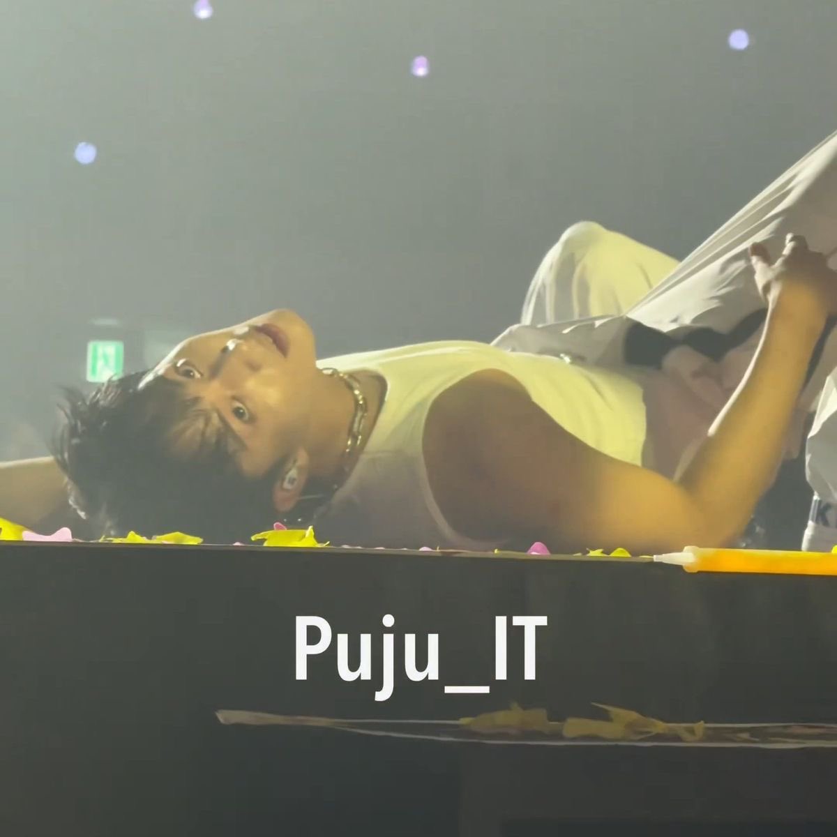 awparkj's tweet photo. come home to me. https://t.co/FCVWyhdkn7