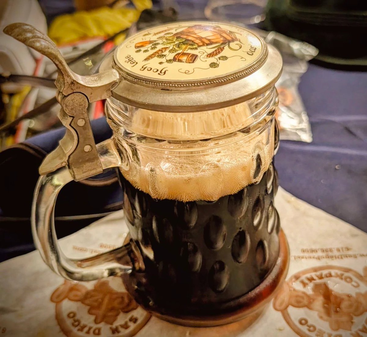 Rhymeflow1's tweet photo. Another lovely #Oktoberfest at the @germanclubsandiego El Cajon Oktoberfest! So down a Schwarzbier while I drop my annual reminder: https://t.co/RQuuTE1KaH https://t.co/DN55kc59bn