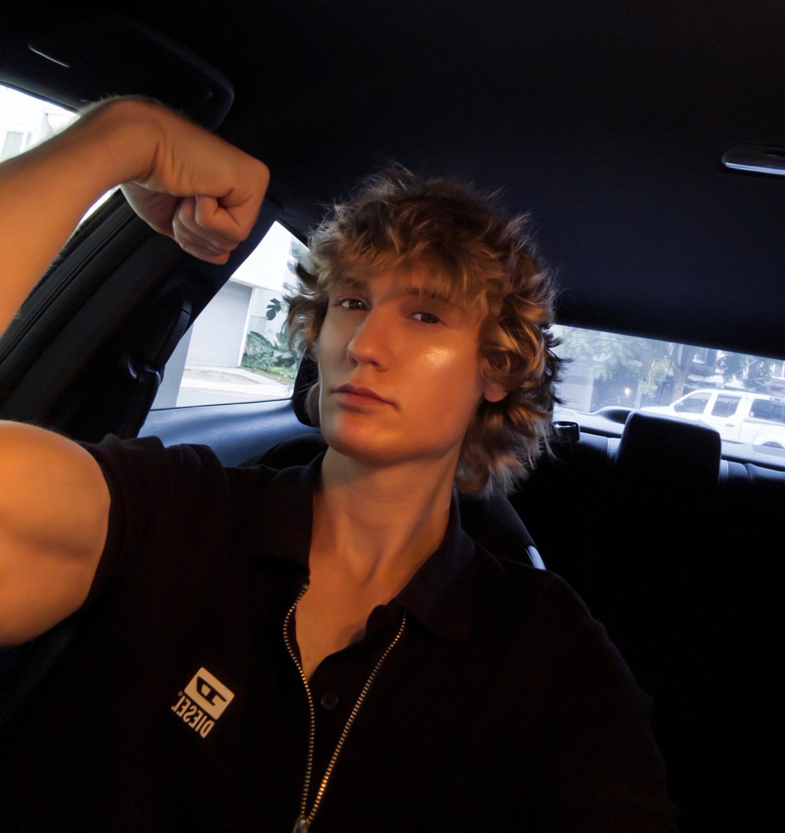 UrAlphaJack's tweet photo. Worship my 💪🏼 and send me that 💸 https://t.co/qewAVk9vhV