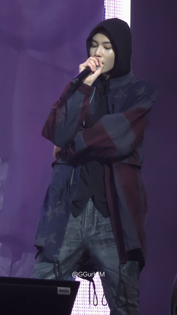 4sh0lou's tweet photo. he’s so incredibly lovely >_< ! https://t.co/OGchpsNV3E