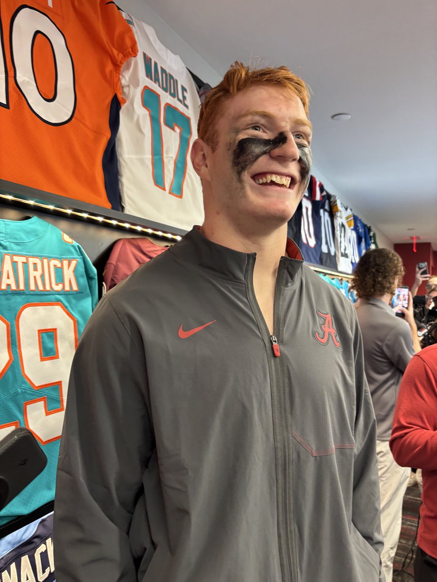 _NickKelly's tweet photo. Josh Ford on Dylan Stewart. “He’s a great player. We had a lot of fun today. I think he punched me three times.” https://t.co/qPE6zWSNxR
