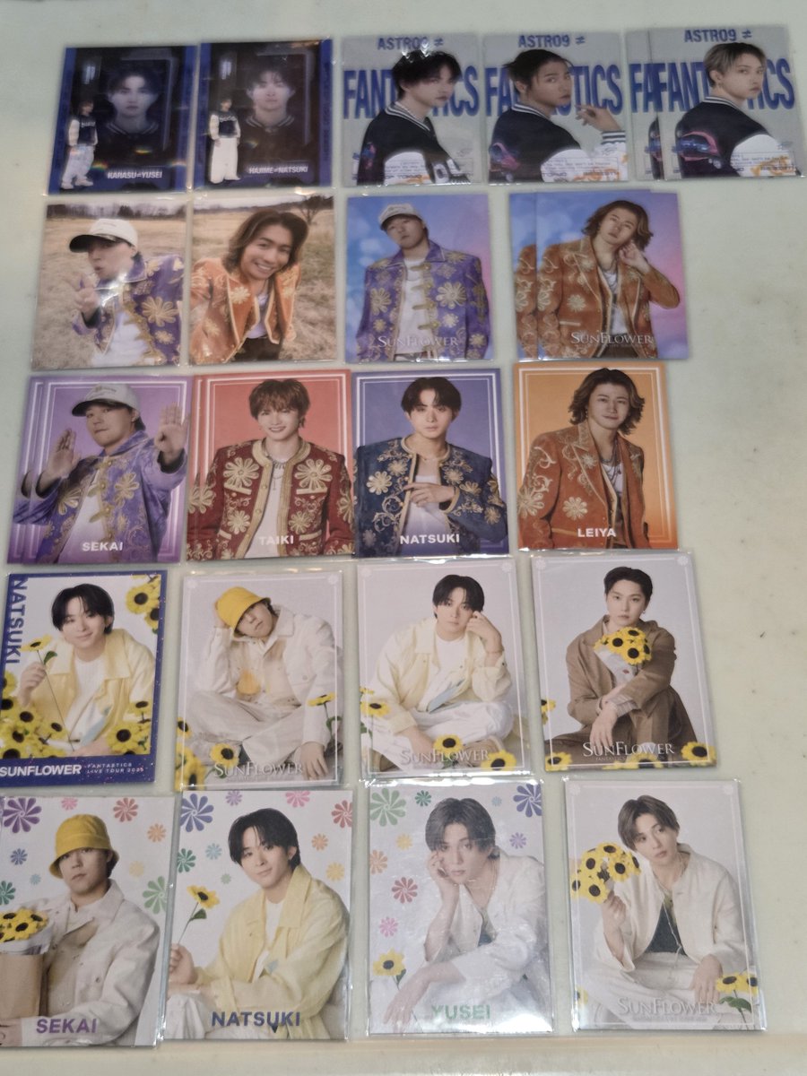 nnkk120599's tweet photo. FANTASTICS  SF BOT HIGH&amp;LOW  ガチャ フォトカ交換

【譲】世界　佐藤大樹　澤本夏輝　瀬口黎弥　堀夏喜　八木勇征　中島颯太

【求】木村慧人　(SF第2弾ミニアクスタ優先)　異種可

本日代々木で交換可能な方ご連絡お待ちしております。 https://t.co/F0ZIR44RHN