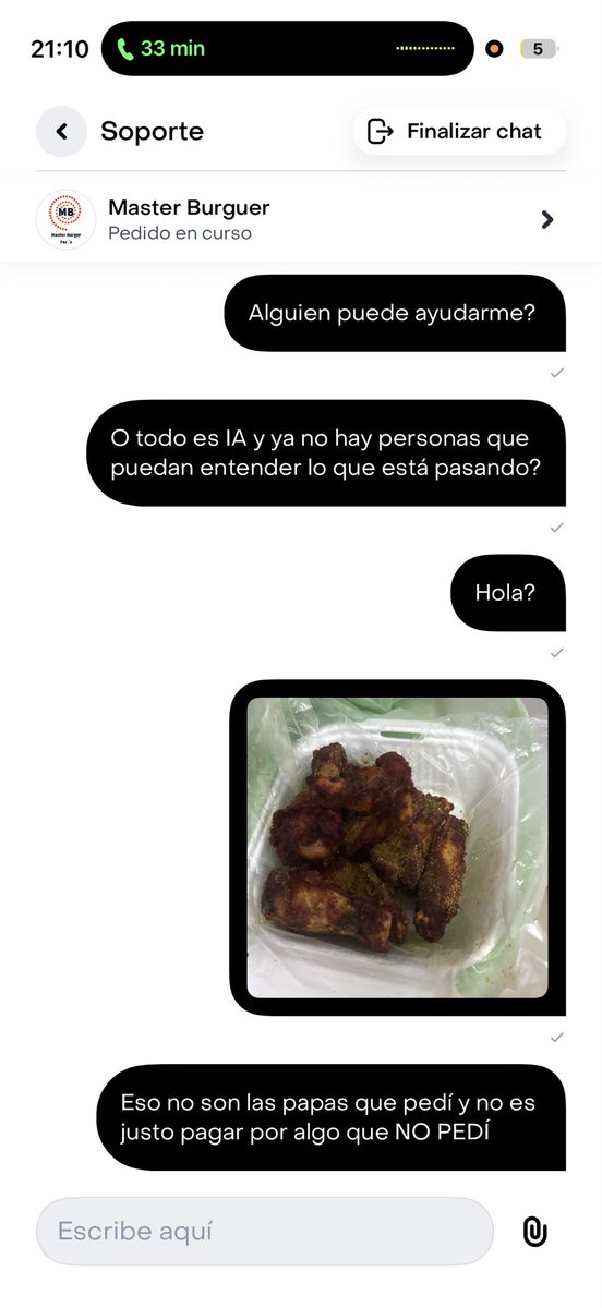 riquilina's tweet photo. @RappiMexico oigan mi forma de pago falló pero el pedido que me llegó no fue el correcto y ahora quieren que pague por algo que NO PEDÍ 
Me pueden ayudar a quitar el cargo de algo que no pedí? https://t.co/tO0nPEW4kN