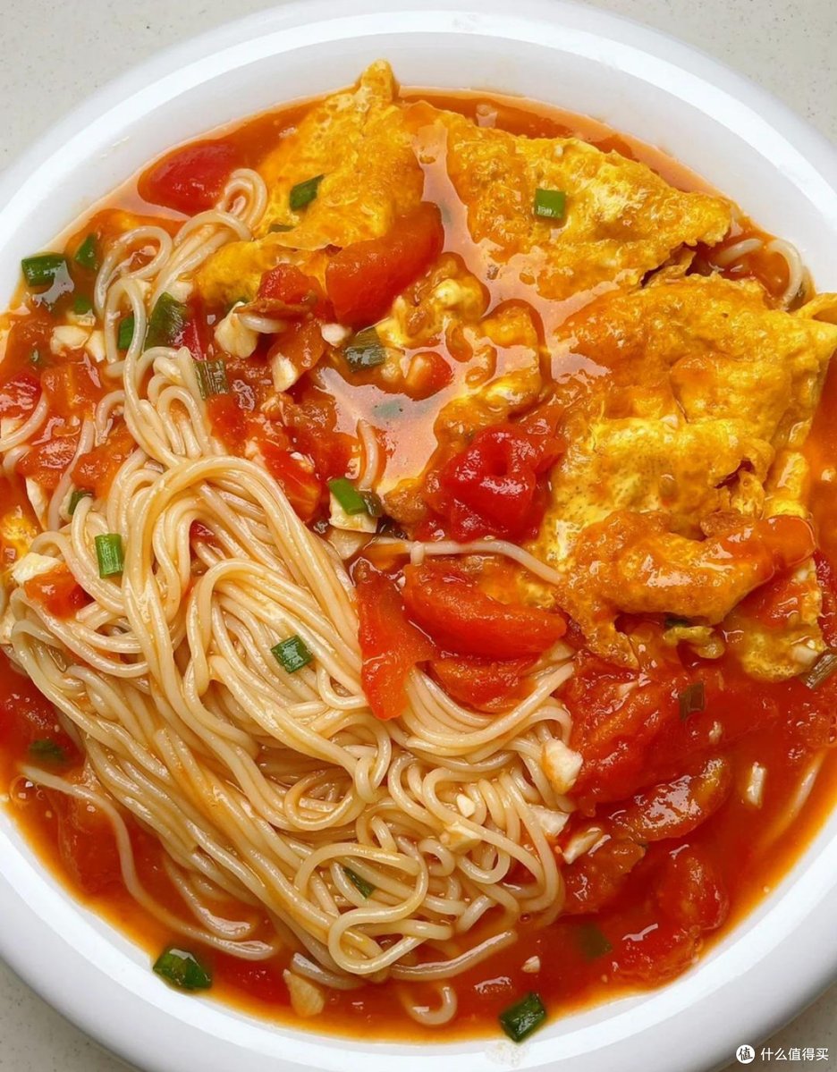 BritneyWehgpd's tweet photo. Trying homemade tomato u0026 egg noodles tonight—simple, warm, and perfect for a cozy weekday evening ， https://t.co/WjVaBGgB04