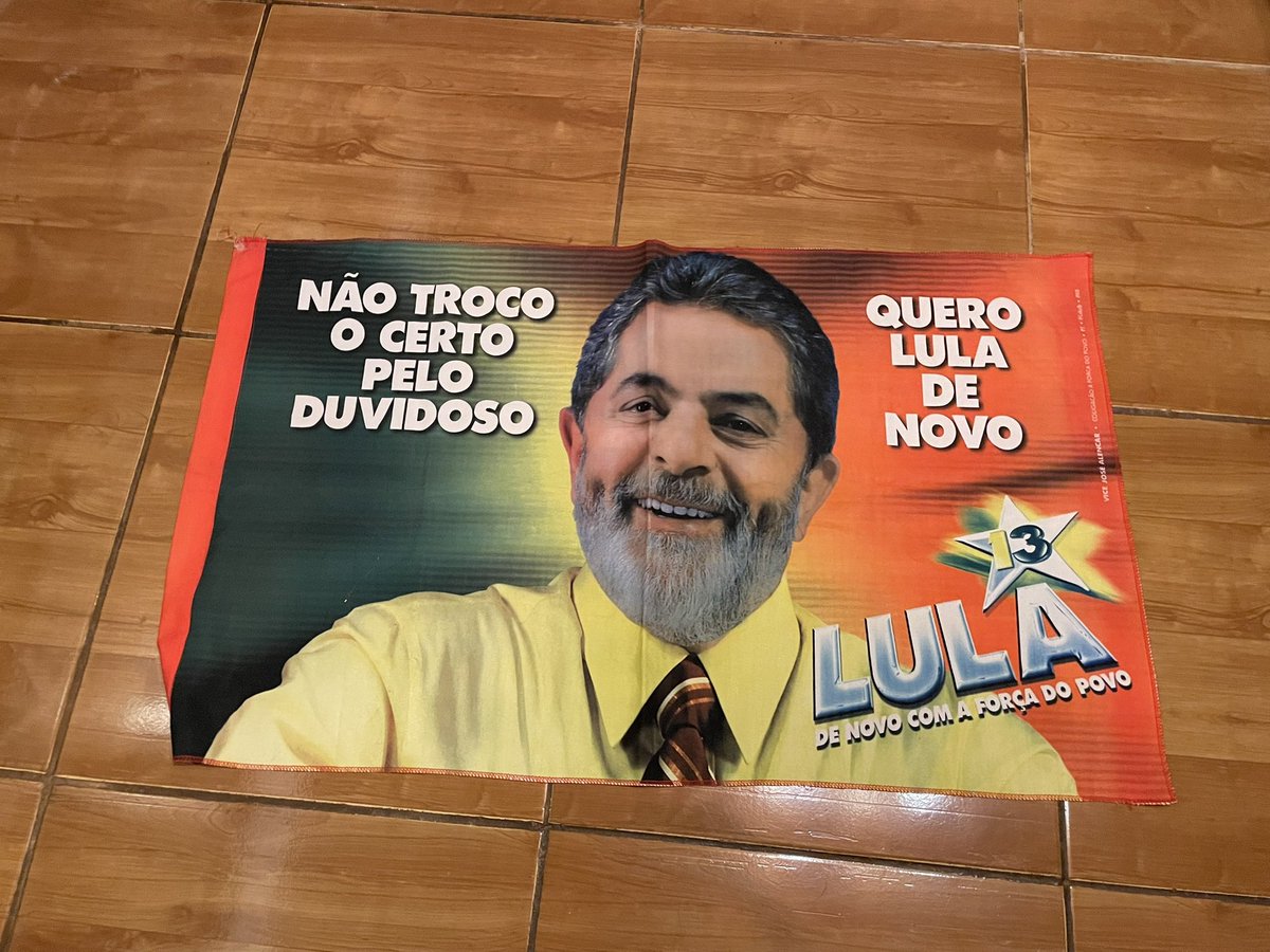 cigarettereveur's tweet photo. old aqui em casa temos esse item de 2006 https://t.co/wFVnYbTmqw