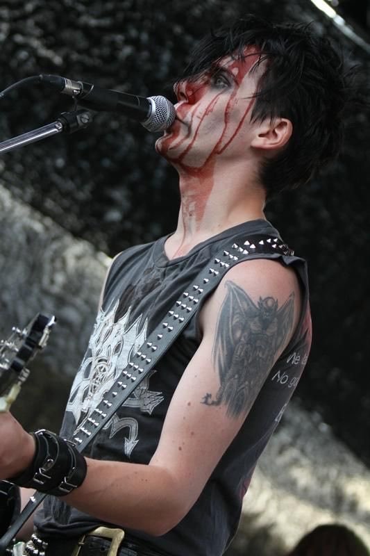 GidgetLawliet's tweet photo. @archivedilfs Tobias Forge! 🖤 https://t.co/vv0fqjSeKI