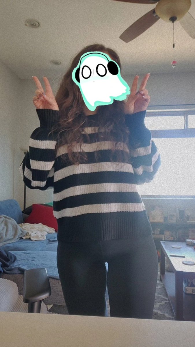 GhostyGuuu's tweet photo. Sick but still cute https://t.co/pF5JQNRvH5