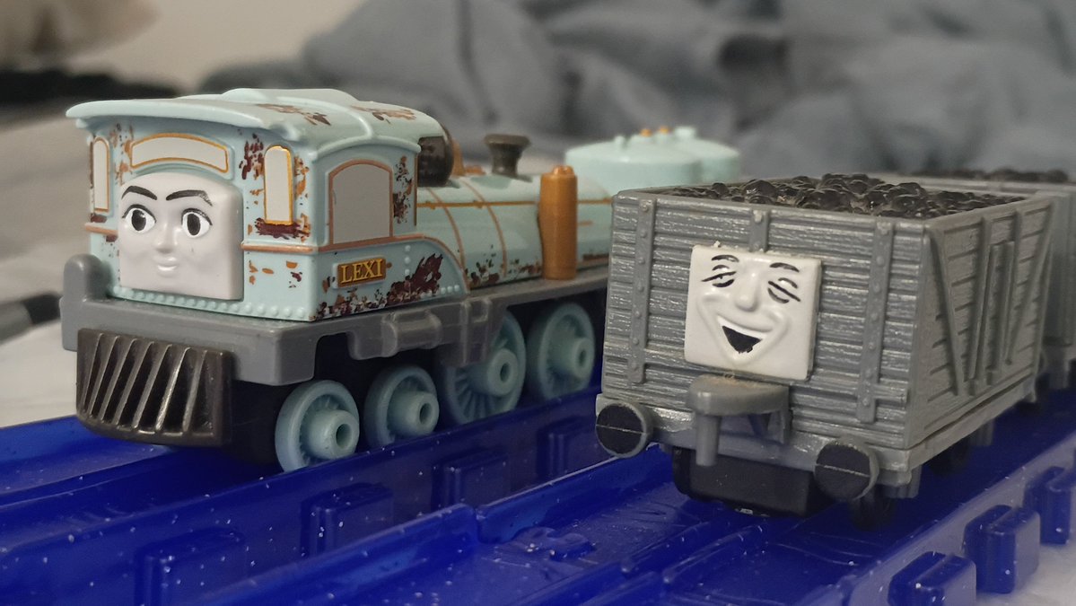 aubsolu's tweet photo. "is your ass your face or your face your ass?" #ttte #thomas https://t.co/JZTvyB01Az