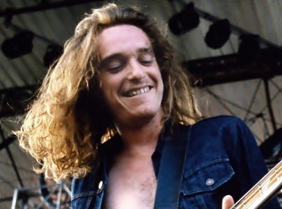 77MASH's tweet photo. #OnThisDay, 1986, died #CliffBurton... - #Metallica https://t.co/PBUViSP2hc