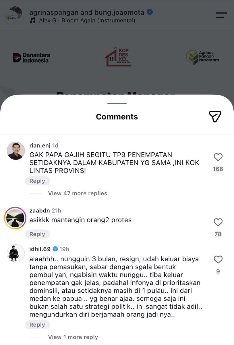 hrdbacot's tweet photo. Orang protes penempatan https://t.co/I7bUtCyoCa