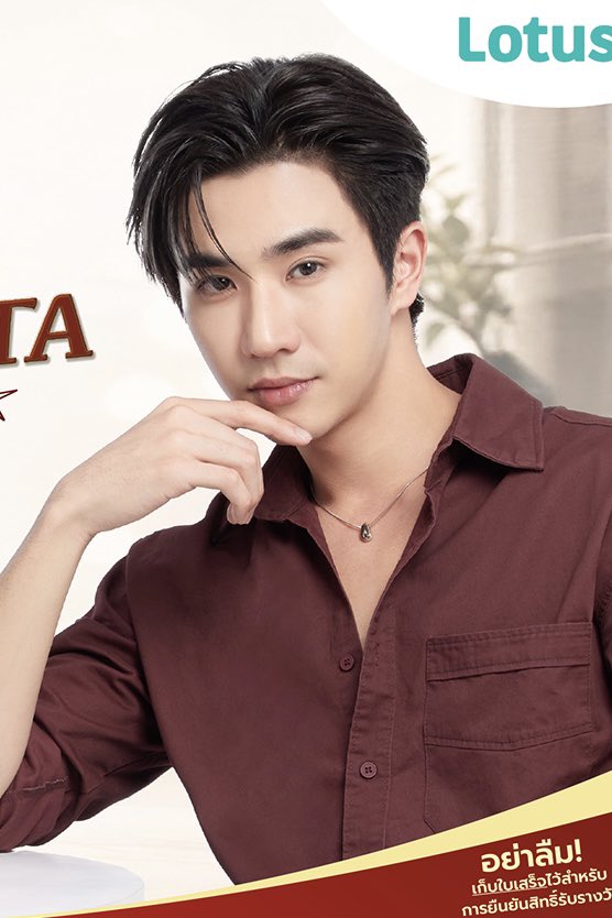 ifeelsoperthta's tweet photo. คุนเพิ้ดกับพี่ดาว ฮีหล่อทุกแอคเลยอะ หล่อธุรกิจ หล่ออสังหา หล่อเล่นหุ้น หล่อขายที่ดิน หล่อประชุม หล่อประธาน หล่อรวย หล่อฟุ่มเฟือย โคตรหน้าตาคนมีเงิน เบ้าหน้าหรูหรามาก y y https://t.co/BMsaNQhubS