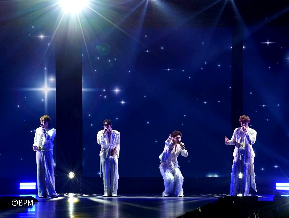 beautypageantjp's tweet photo. ふぉ〜ゆ〜、結成15年でついにCDデビューへ🎉

堂本光一プロデュースのデビュー曲「BLOOM WORLD」をガルアワで初披露！

ジュニアへの感謝とともに「デビューはお早めに！」と笑いも😂

📸ライブ写真＆レポート
https://t.co/KrRAwhrxvu

@GirlsAward
#ふぉ〜ゆ〜 #GirlsAward #ガルアワ https://t.co/d18HYDb0tc