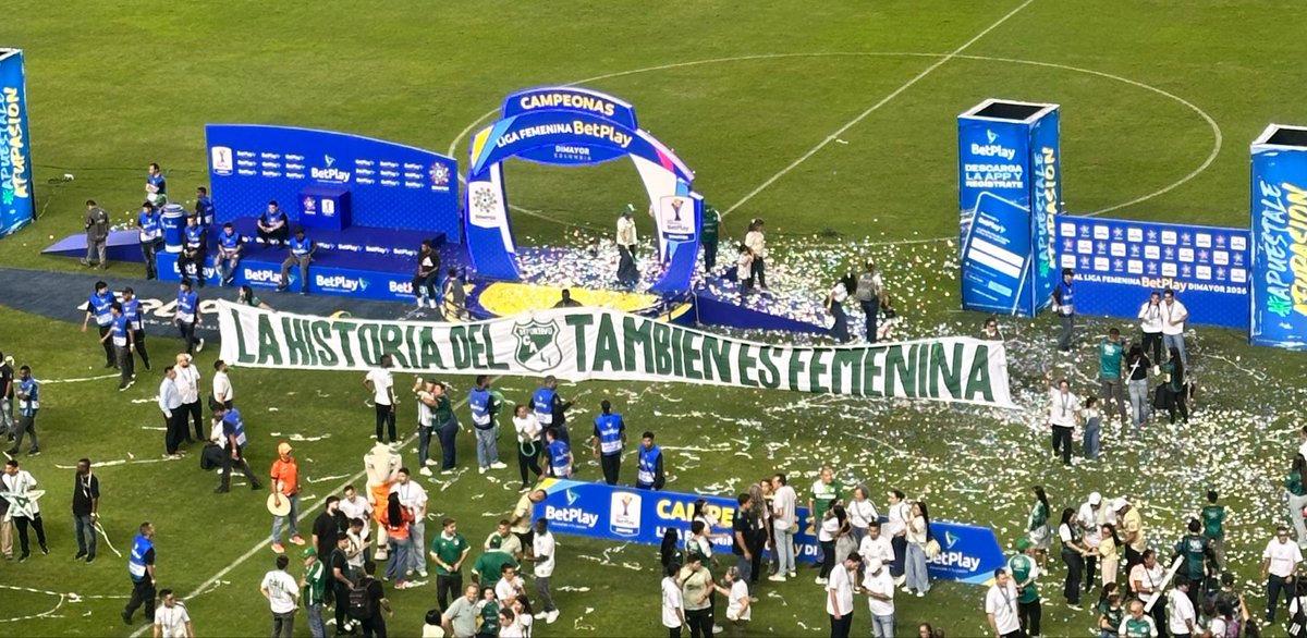 Eufori_ca's tweet photo. Y sí 💚🤍💚 https://t.co/lZzwuB699h