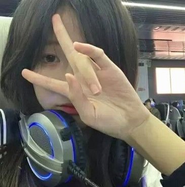 PERUINCATRAVEL's tweet photo. 毎度いますやんマルチアイドル https://t.co/T7t9C3Ohbt