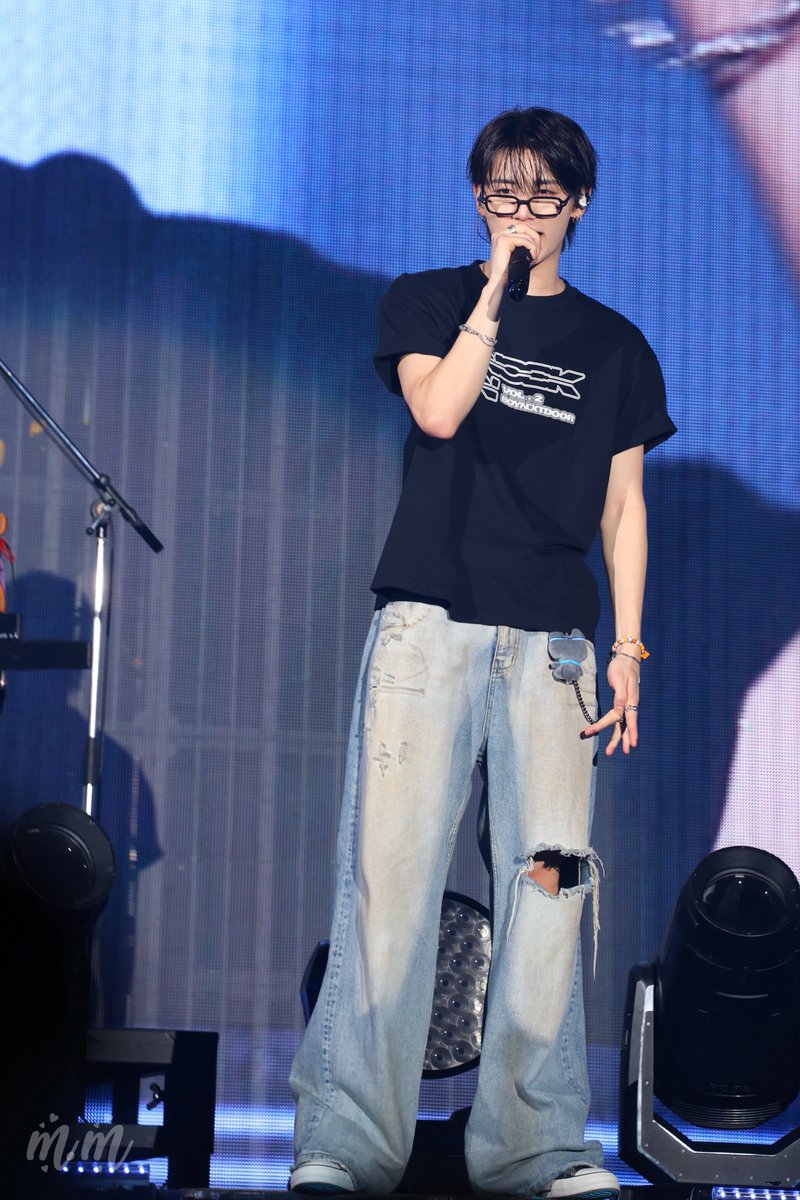 ml28l0m's tweet photo. 260926 KNOCK ON VOL.2  #BOYNEXTDOOR 
컴백 화이팅!!! #태산 #TAESAN https://t.co/gIHrnX15Mu