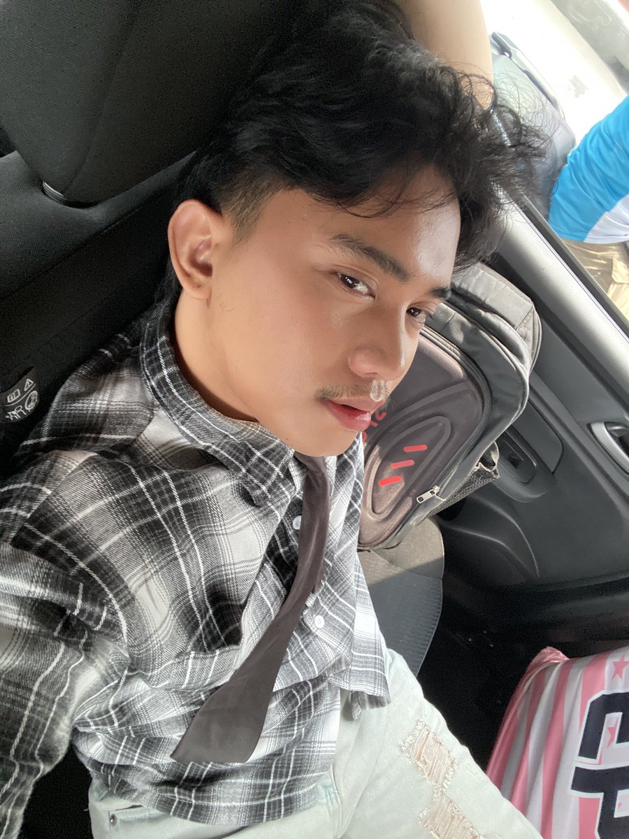 cute67400's tweet photo. Car fun kaya?🥵🍆💦
@Pinoy_Poppers 
@poseidocute https://t.co/LKWLRo8txh