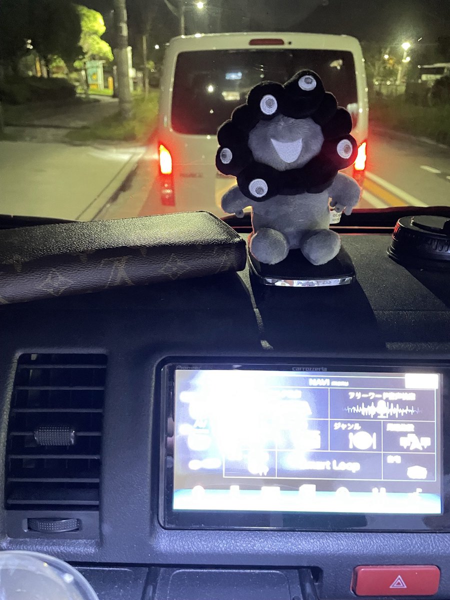 sepia369's tweet photo. さてとイベント頑張ろ！
会場に向かう車がもうこんなに繋がってるよ🚙 https://t.co/otaySLKHZ8