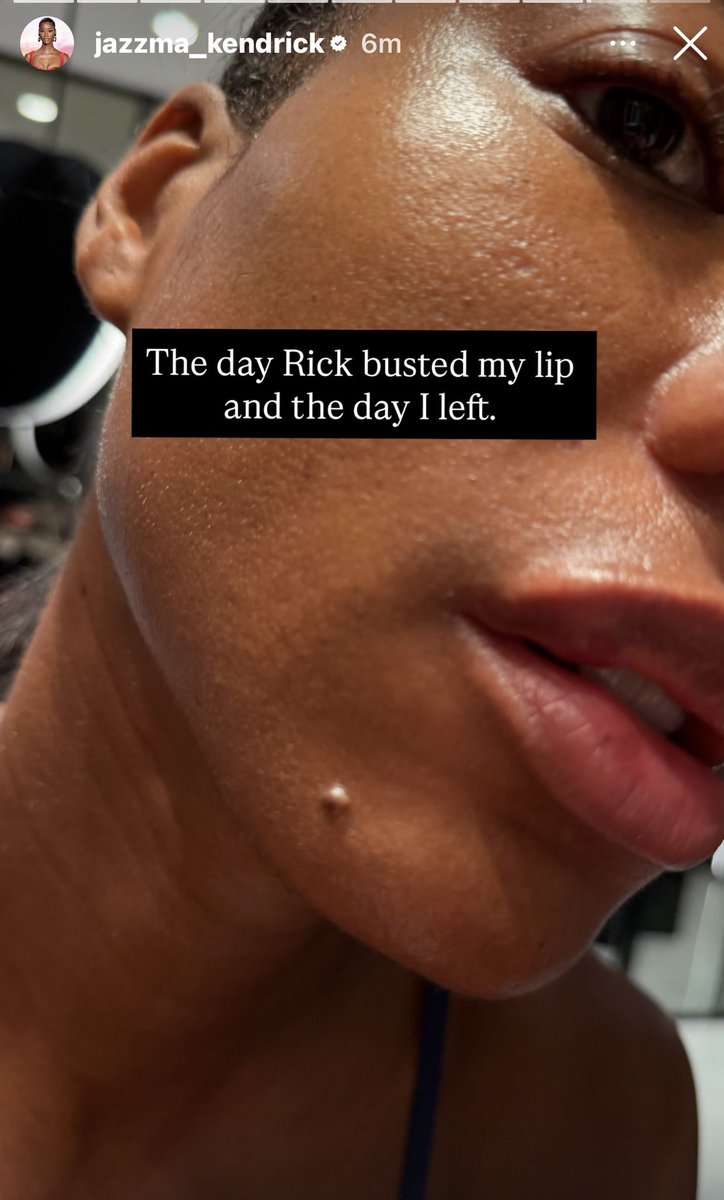 dyme_dyme_dyme's tweet photo. Excuse me @RickRoss you big fat funky bi*ch https://t.co/V727YC6R7O