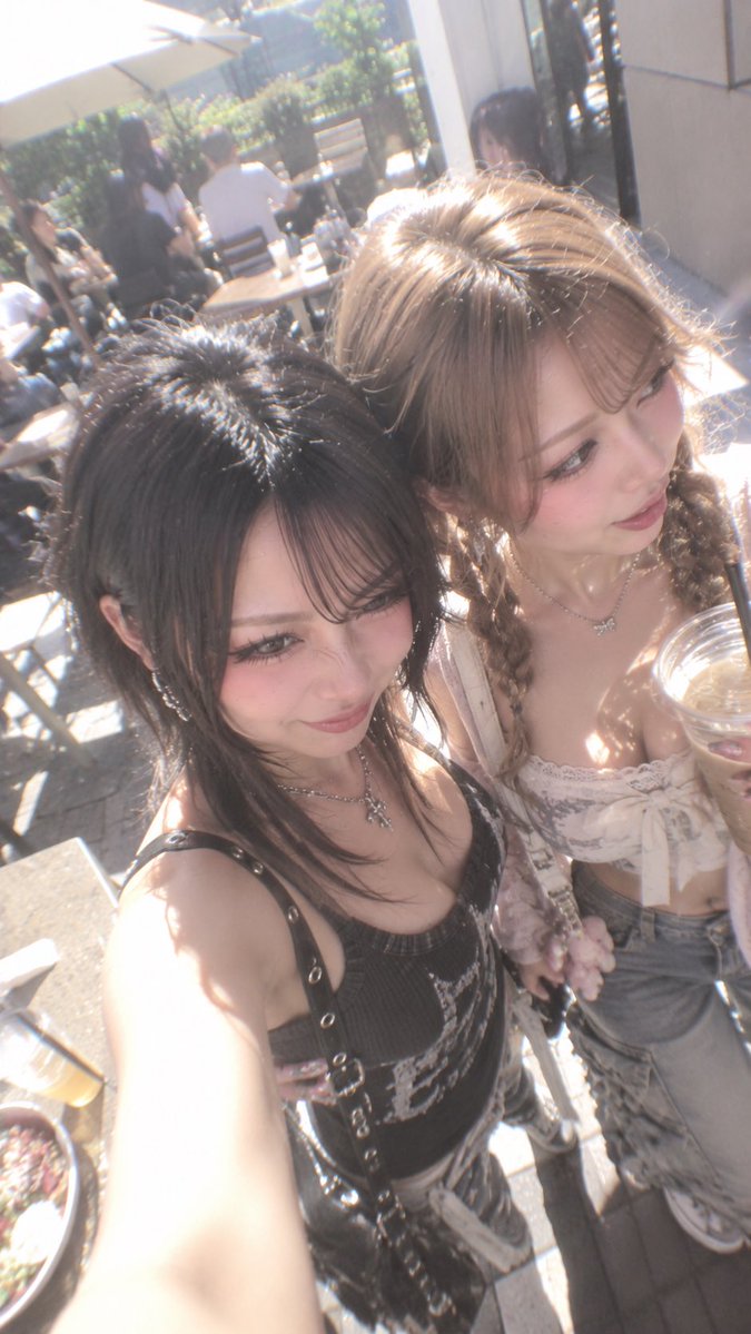 hinakelos's tweet photo. おひるのぎゃうたち https://t.co/3GnJ2BZi1B