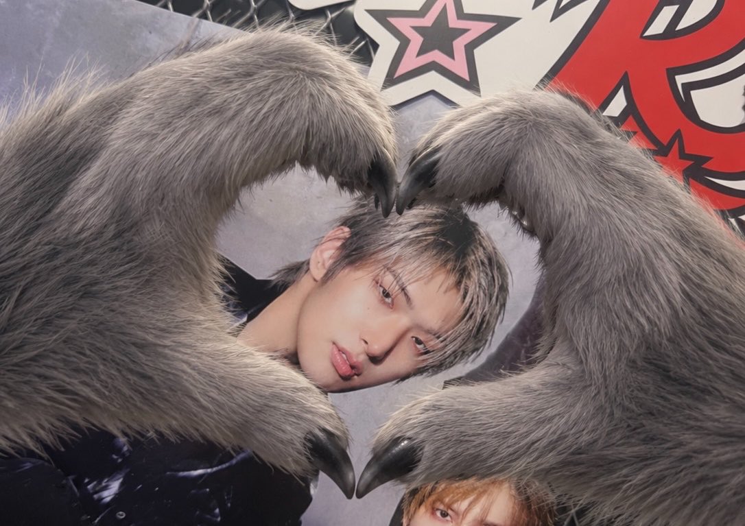 89lovers_'s tweet photo. 마이티즈 갓다옴🤟🏻🤟🏻 https://t.co/N3x0Dsbs8U