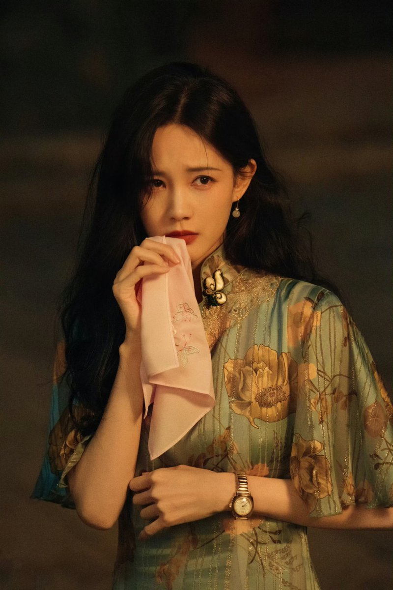 mcg_cg's tweet photo. Jiang Feiyan’s words are all a disguise, she trusts no one but the game she is in. #LiYitong #AProphet https://t.co/CNsHgHmdko