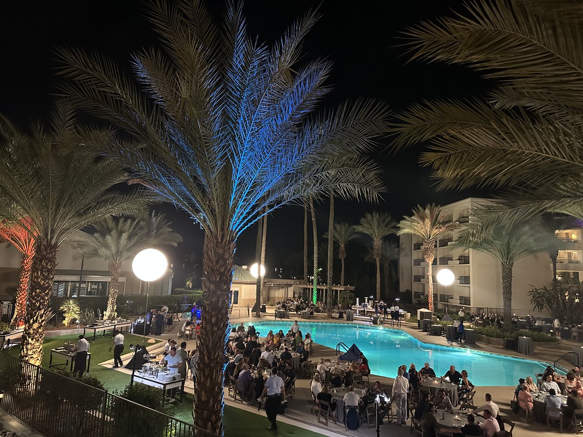 AgentsAlliance's tweet photo. What a night at #AllianceExpo26.

The Grand Finale Dinner Mixer is wrapping up after an incredible evening !

Huge thanks to Lightspeed Specialty Insurance Solutions for sponsoring tonight and helping us close out the conference in style. https://t.co/XlLs55fKLN