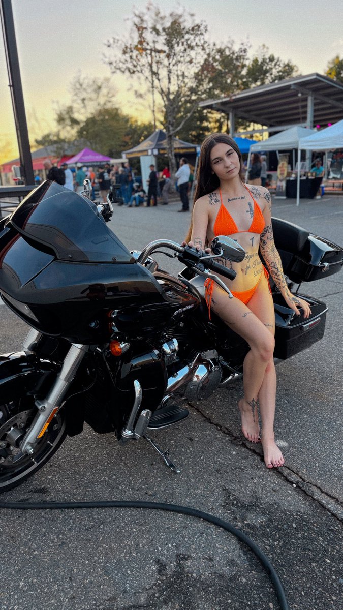 chelseas_garage's tweet photo. Tons of fun at Independence Harley today

#linkinbio #cargirl #onlyfans #onlyfansgirl  #ohiogirl #camgirl #customcontent #model #photoshoot #longhair #tatted #alt #gothic #stripper #slut #panties #thong #wedgie #cars #petite #brunette #public #flashing #fansly #free #freeaccount #twerking #ass #alt #noppv #ppv #lingerie #northcarolina #booty #goth #gothic #harleydavidson #cleveland #ohio #clevelandohio #gstring #selfie #mirrorselfie #pussy