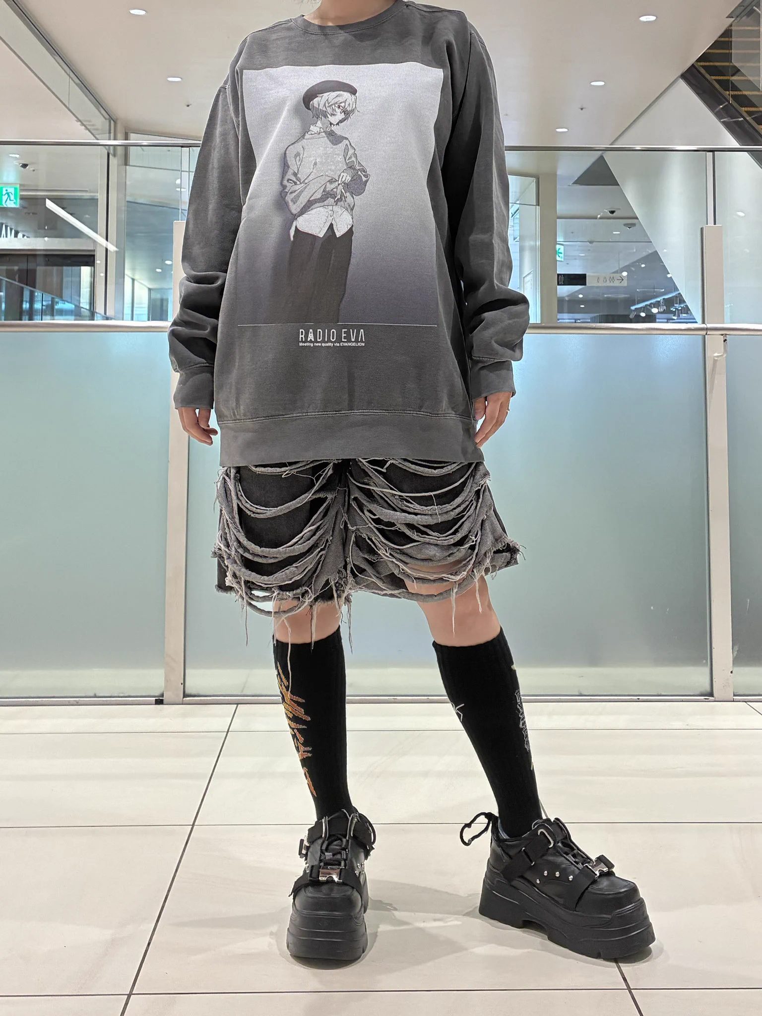 CIRCLE EVA T-Shirt (BLACK(NERV))(XXL BLACK(NERV))｜ RADIO EVA STORE｜渋谷PARCO  | ONLINE PARCO（オンラインパルコ） RADIO EVA ブラック スウェット XXL