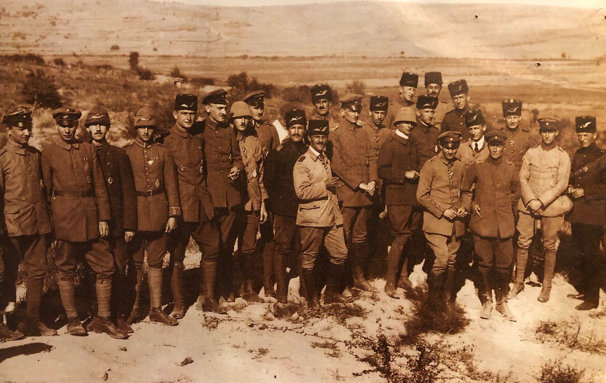 TurkishArc's tweet photo. His father served as an officer in the Turkish Army. He grew up a Turkish citizen, flew over Gallipoli for the Ottomans, and was wounded twice. 

Then he went home and served as head of the Polish Air Force for 13 years. 

Ludomił Rayski in Turkish uniform, 1916. https://t.co/mAjzXfwaWZ