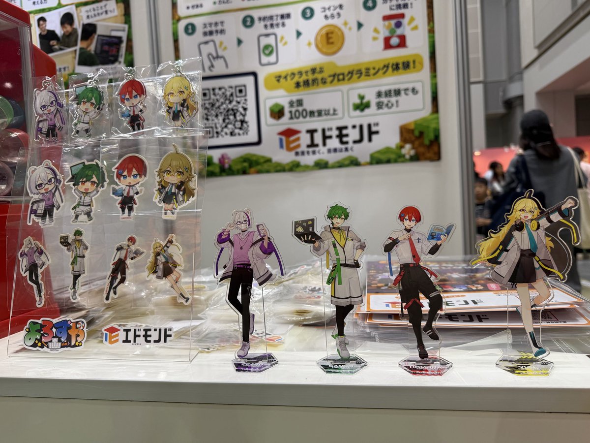 kuroko_gairu's tweet photo. 12時の時点で、待ち時間が3時間になってしまいました。スタッフとブーサイズが不足してご迷惑をおかけしています。

しかし、まだ予約枠はありますので、皆さんお待ちしております。ミニ体験でシールをゲットしてください！！ https://t.co/CEXBW4pEZg