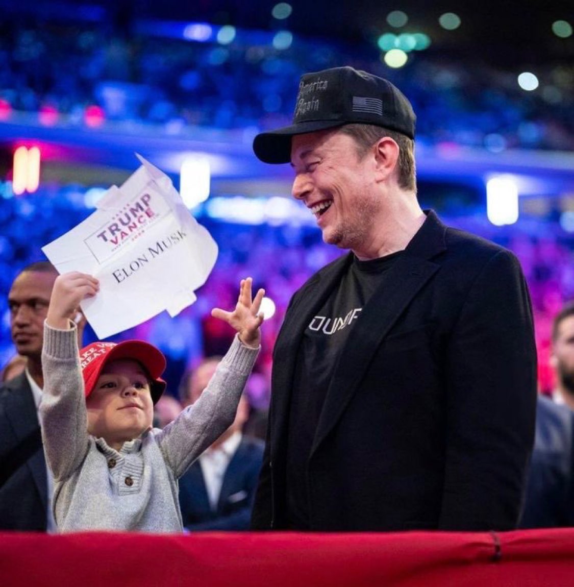 ElonSuperne4's tweet photo. Do you think Lil X is going to grow up to be a great person? 👀

🟢 YES, absolutely
🔴 NO, not sure yet https://t.co/iu5qbCOM2L